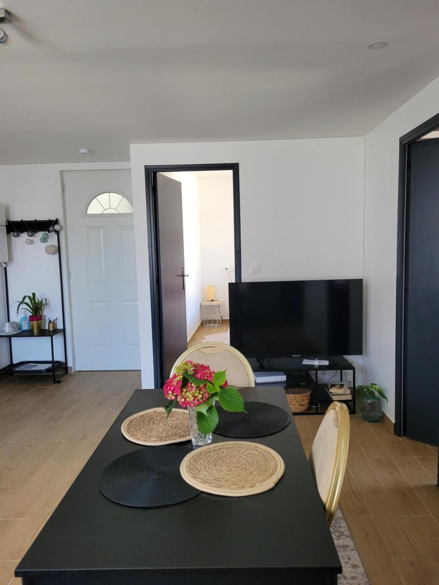 Coquet Appartement A 15Mn De Paris Et 10 Mn De Stade De France, Wifi, Netflix, Groslay Exteriér fotografie